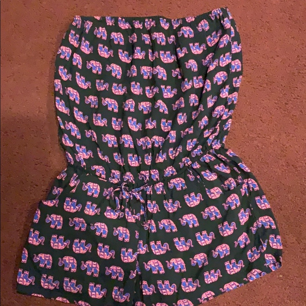 Francesca’s WiYLD HART Romper. Size L so cute!
